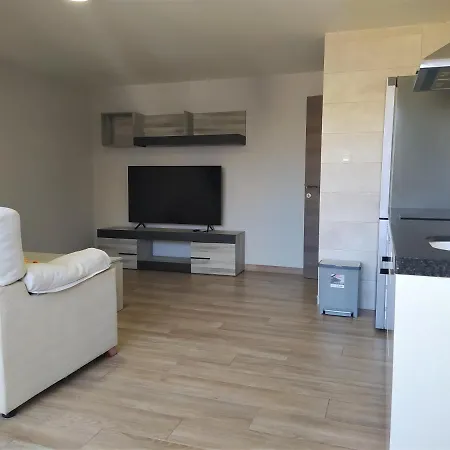 Estudio En Edificio Torremiranda 库列拉