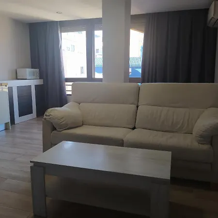 Estudio En Edificio Torremiranda 公寓 库列拉