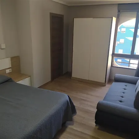 Estudio En Edificio Torremiranda 公寓 库列拉